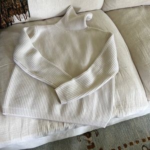 JENNI KAYNE IVORY TURTLENECK